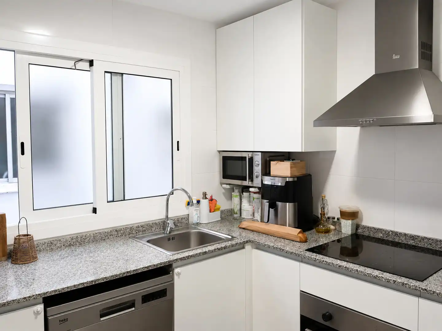 Cocina de Piso en venta en Sant Andreu de la Barca con Aire acondicionado y Balcón