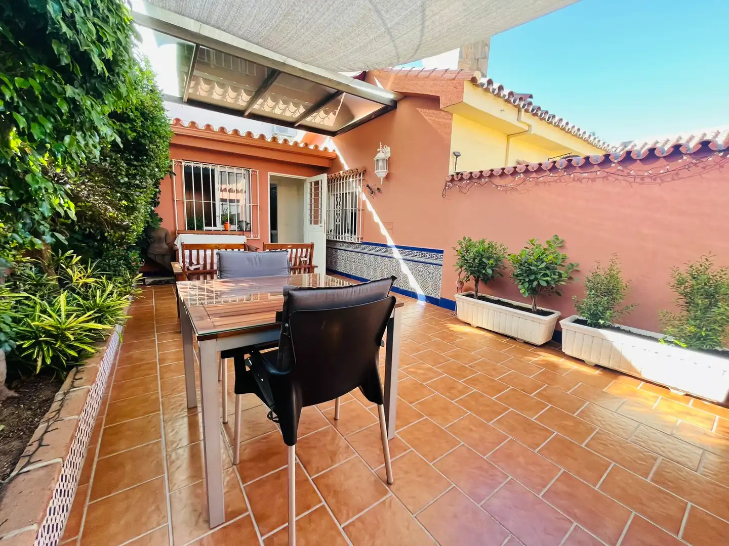Terraza de Casa o chalet en venta en Fuengirola con Aire acondicionado, Jardín privado y Terraza