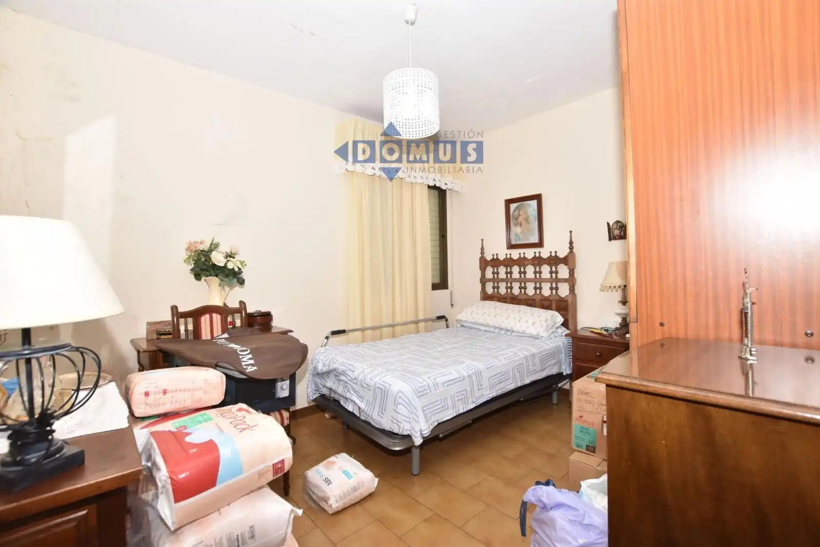 Bedroom of Flat for sale in Ronda  with Air Conditioner, Heating and Terrace