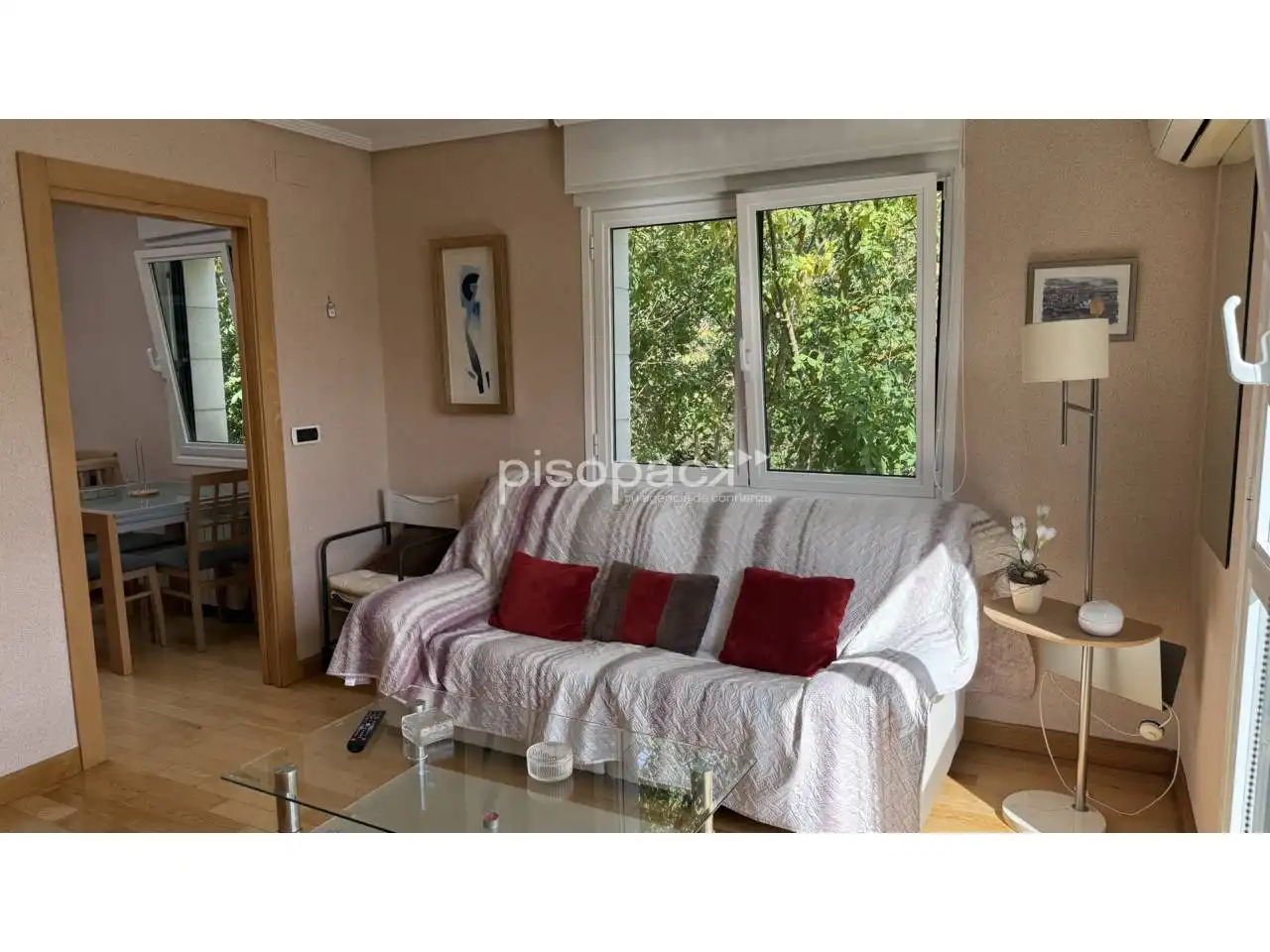 Sala d'estar de Casa o xalet en venda en Tafalla amb Aire condicionat, Calefacció i Jardí privat