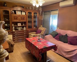 Living room of Flat to rent in  Madrid Capital  with Air Conditioner