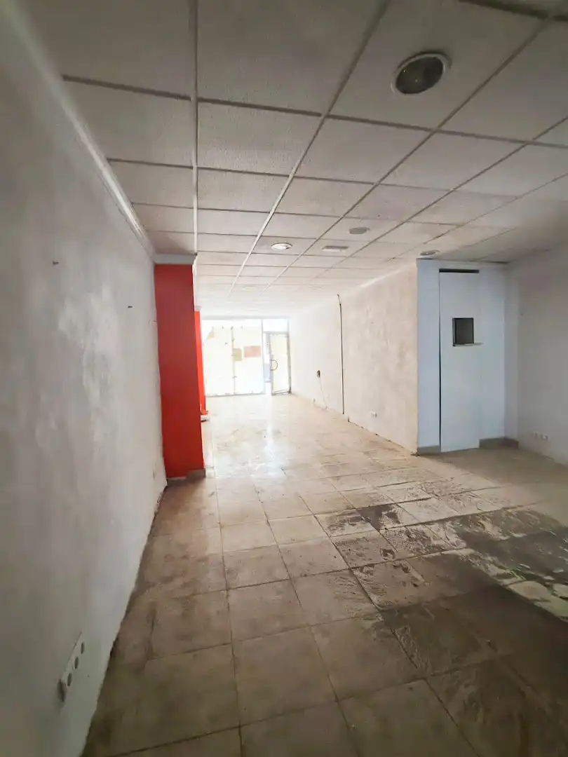 Locale commerciale in vendita a Calle Doctor Pulido, imagen 4