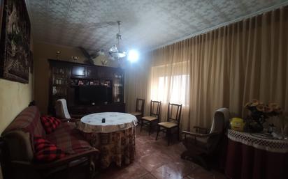 Living room of House or chalet for sale in Quintanar de la Orden  with Heating, Parquet flooring and Storage room