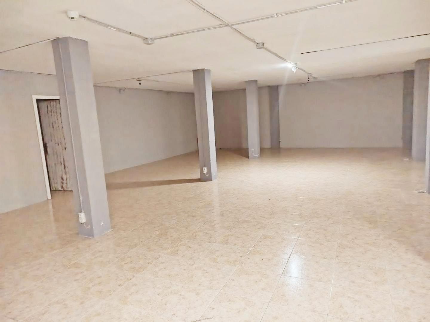 Local en venda en Barberà del Vallès