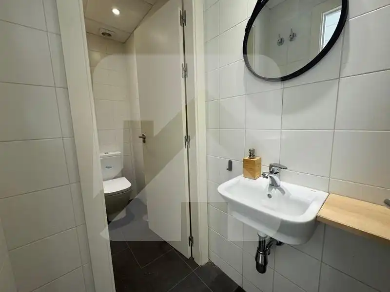 Badezimmer von Geschaftsraum zum Verkauf in Valdemoro mit Klimaanlage