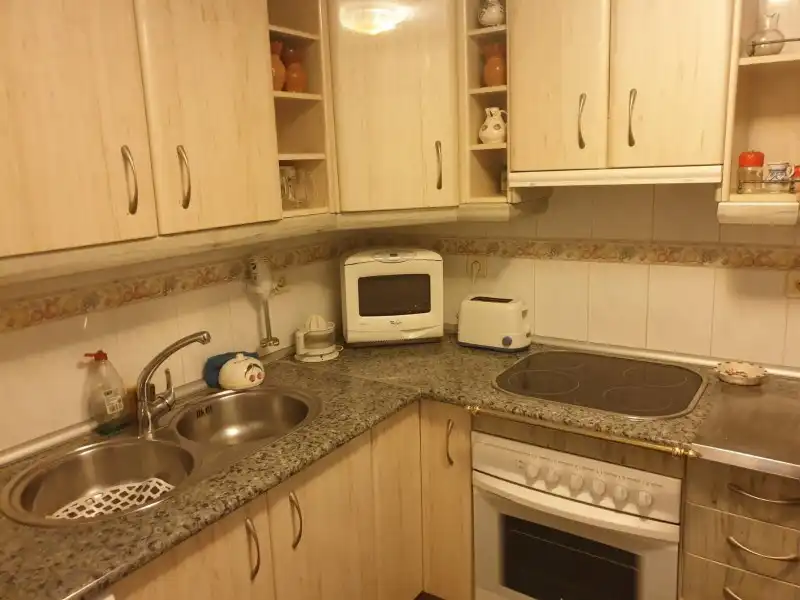 Cuina de Casa o xalet en venda en Serradilla amb Aire condicionat, Jardí privat i Traster