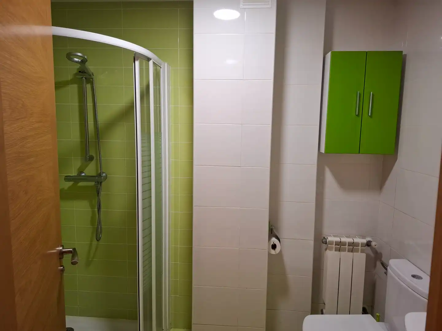 Baño de Piso en venta en Burela con Calefacción y Amueblado