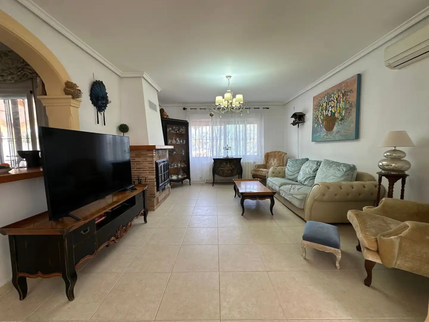 Sala d'estar de Casa o xalet en venda en Calpe / Calp amb Aire condicionat, Calefacció i Piscina