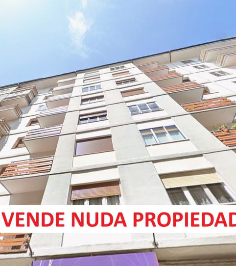 Foto 2 de Piso en venta en Calle Oloron Santa María, Centro - Llano Samper, Jaca