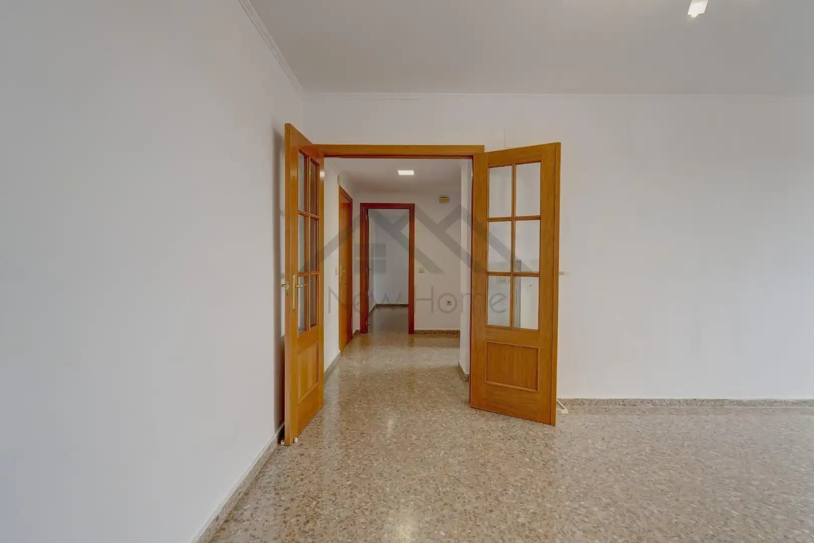 Flat for rent in La Pobla de Vallbona  with Heating, Terrace and Storage room