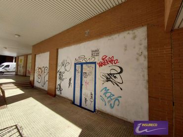 Local comercial en venda a Quintanilla