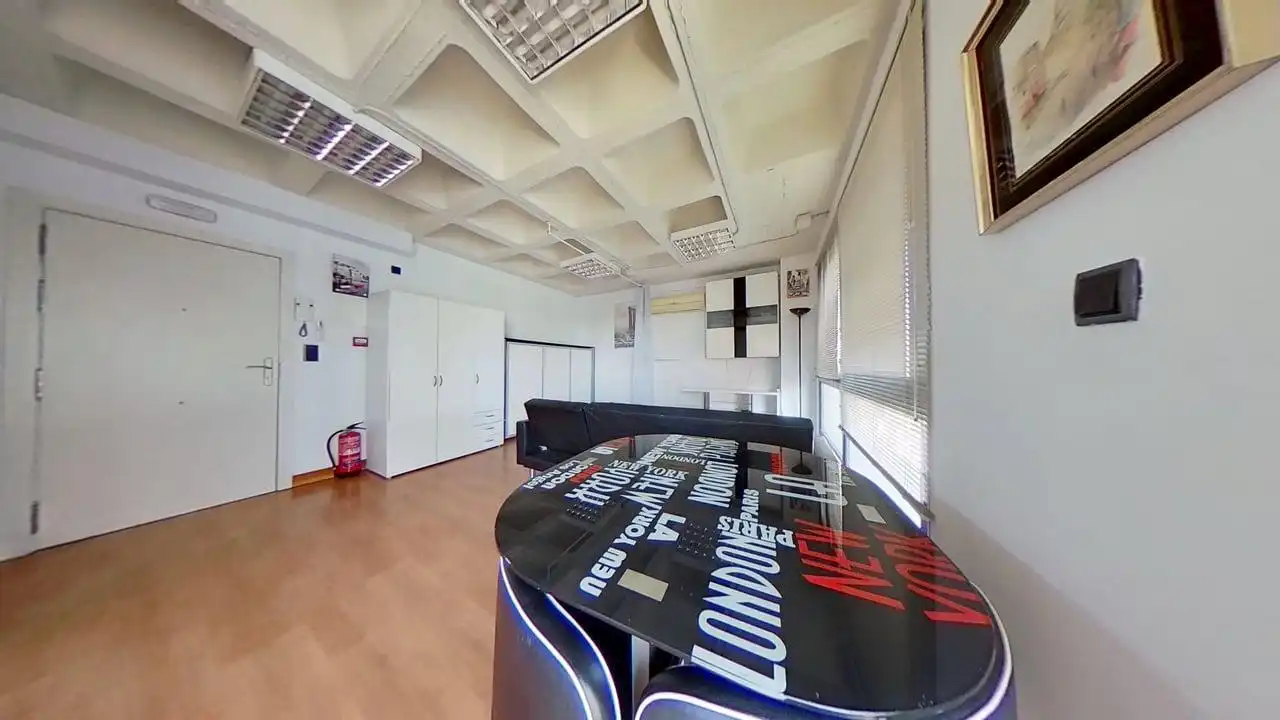Flat with lift for sale in Calle de Miguel Yuste, imagen 4
