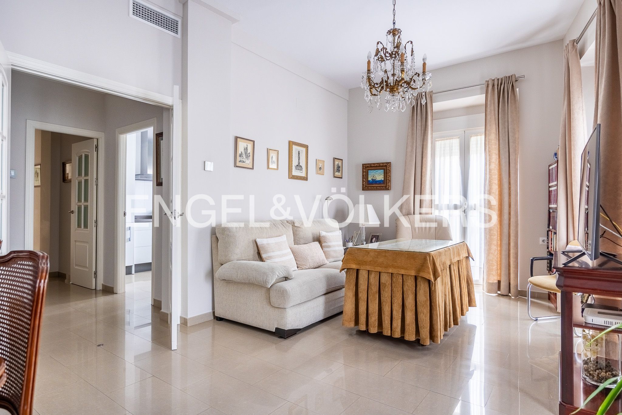 Living room of Flat for sale in  Sevilla Capital  with Heating