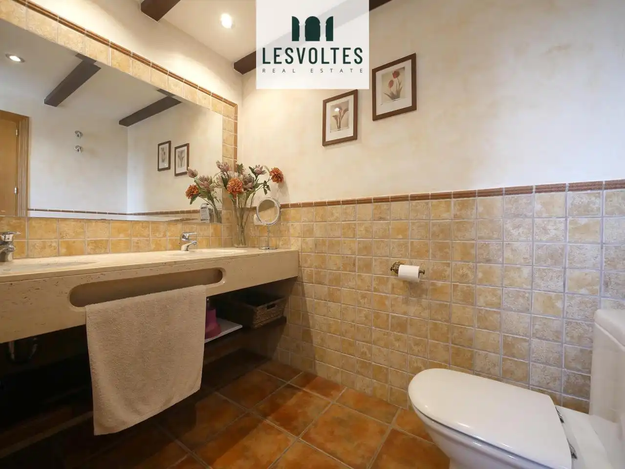 Baño de Casa adosada en venta en Palafrugell con Aire acondicionado, Calefacción y Jardín privado