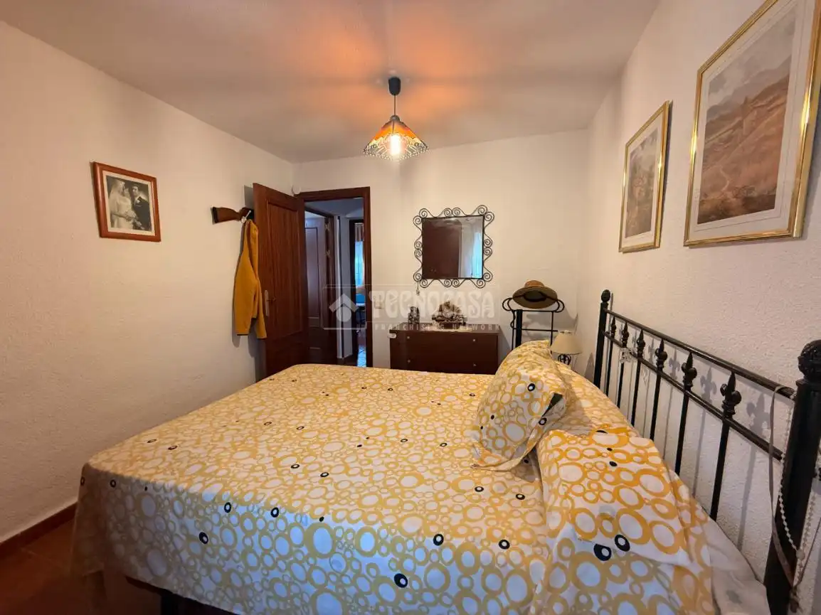 Habitación de Casa o chalet en venta en Serracines con Calefacción, Jardín privado y Terraza
