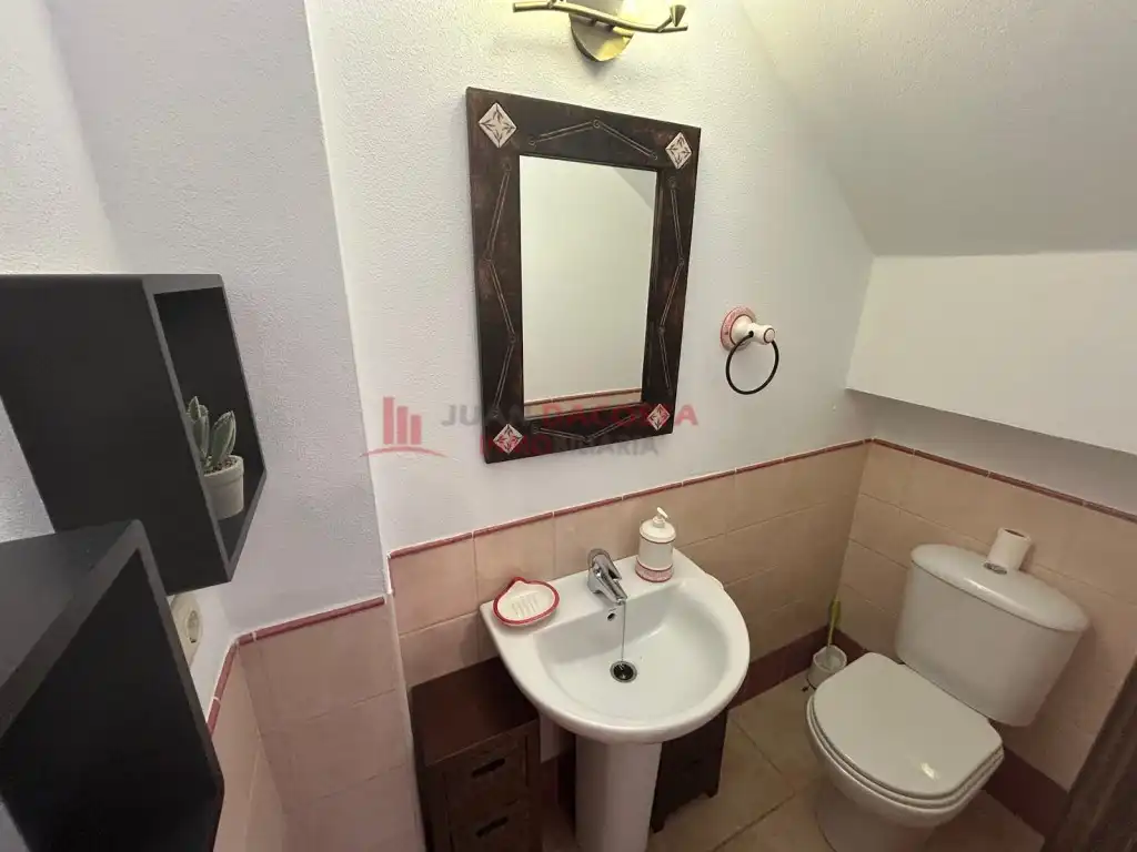 Bathroom of Detached homes for rent in Islantilla