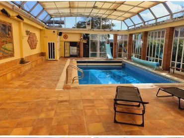 Country house with balcony for sale in Lloc Barri de la Piscina 6