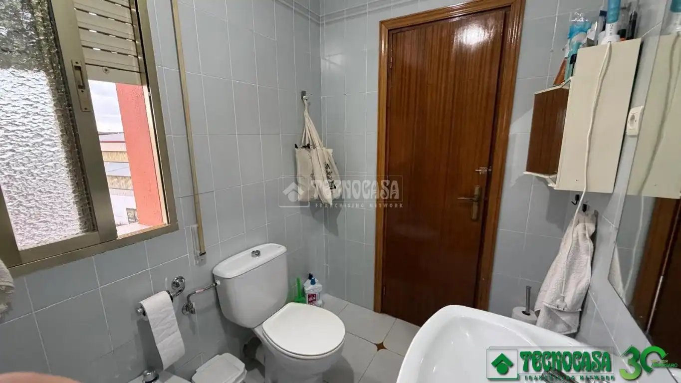Baño de Casa adosada en venta en Candeleda con Aire acondicionado, Terraza y Balcón