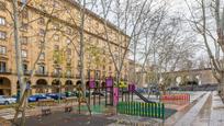 Vista exterior de Pis en venda en  Pamplona / Iruña amb Calefacció, Parquet i Traster