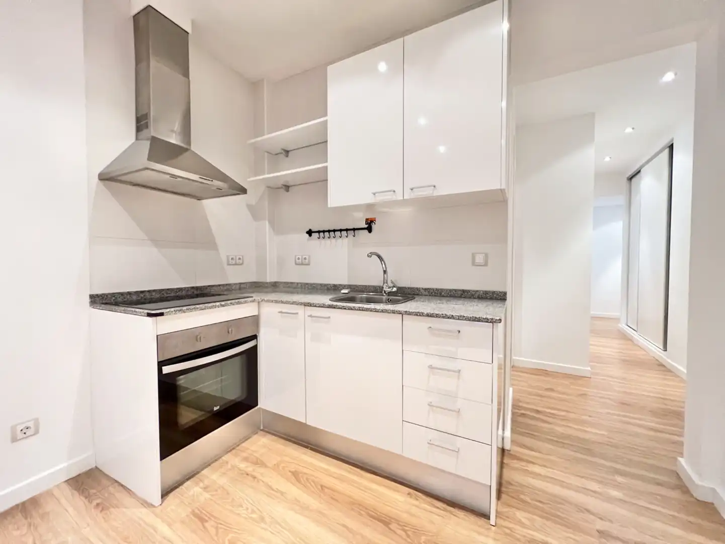 Flat for sale in Carrer de Teodor Llorente, 19, El Guinardó, Horta - Guinardó, Barcelona Capital