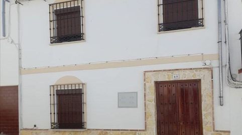 Se vende piso OKUPADO en Calle Obispo 60 de Antequera, Málaga.