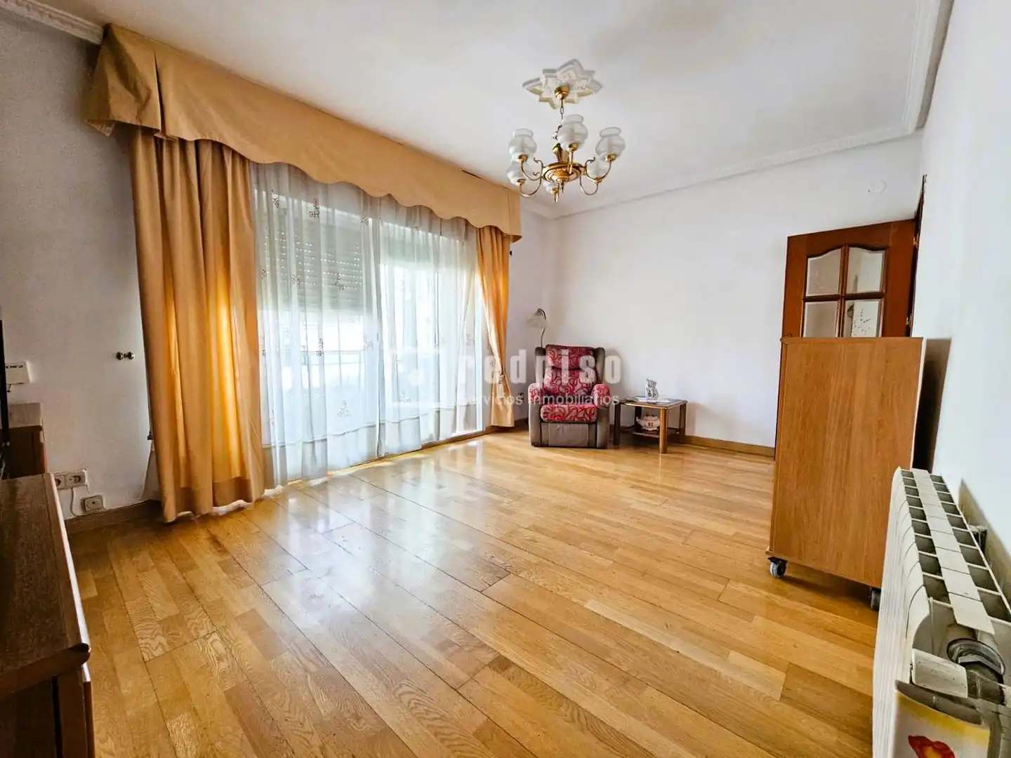 Sala d'estar de Pis en venda en Parla amb Calefacció i Terrassa