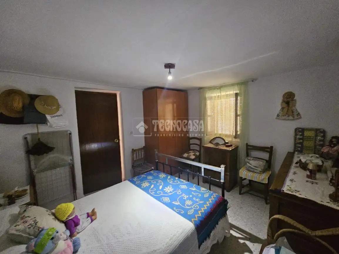 Habitación de Casa o chalet en venta en Caleruela con Jardín privado
