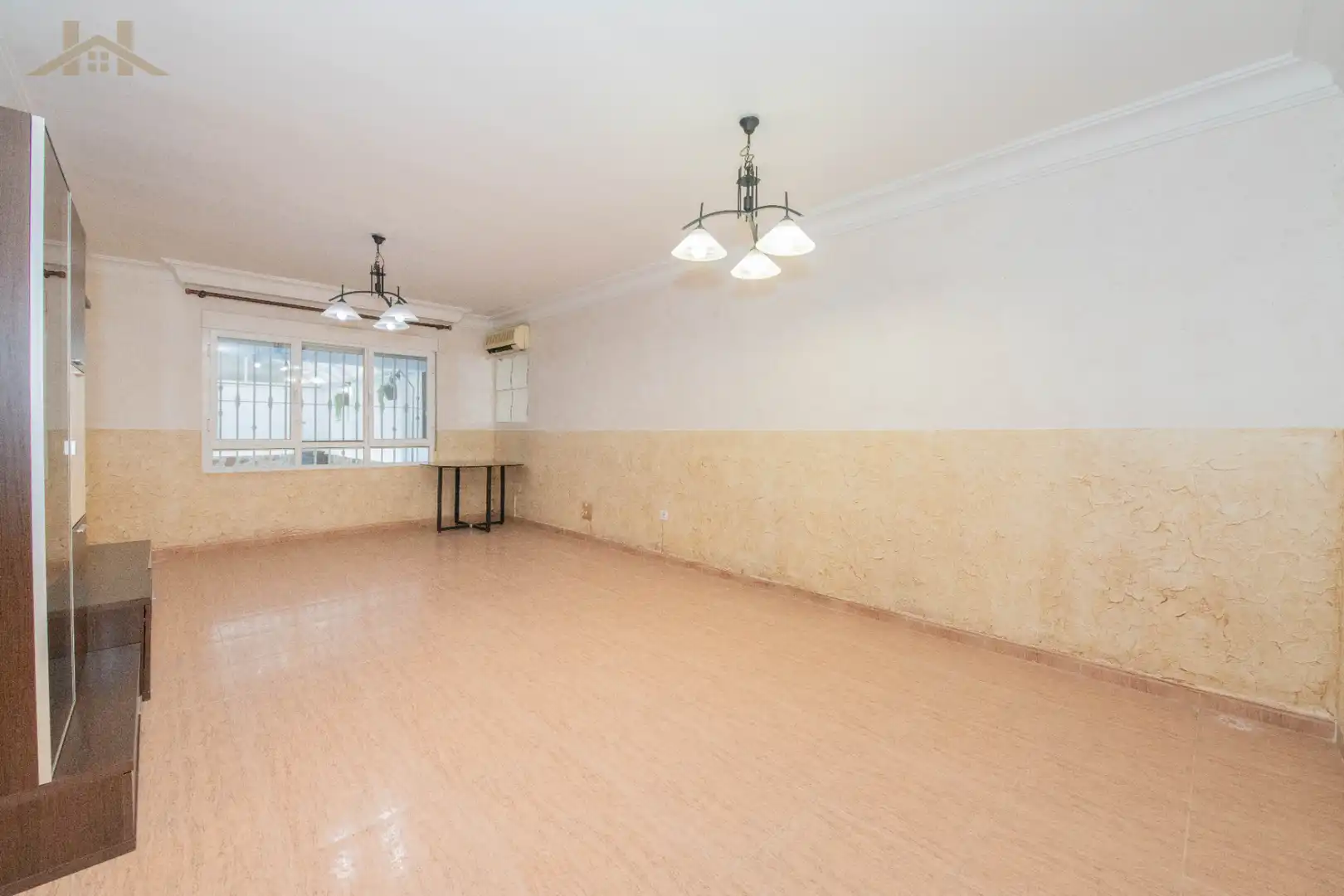 Detached homes for sale in Yeles  with Air Conditioner, Heating and Private garden