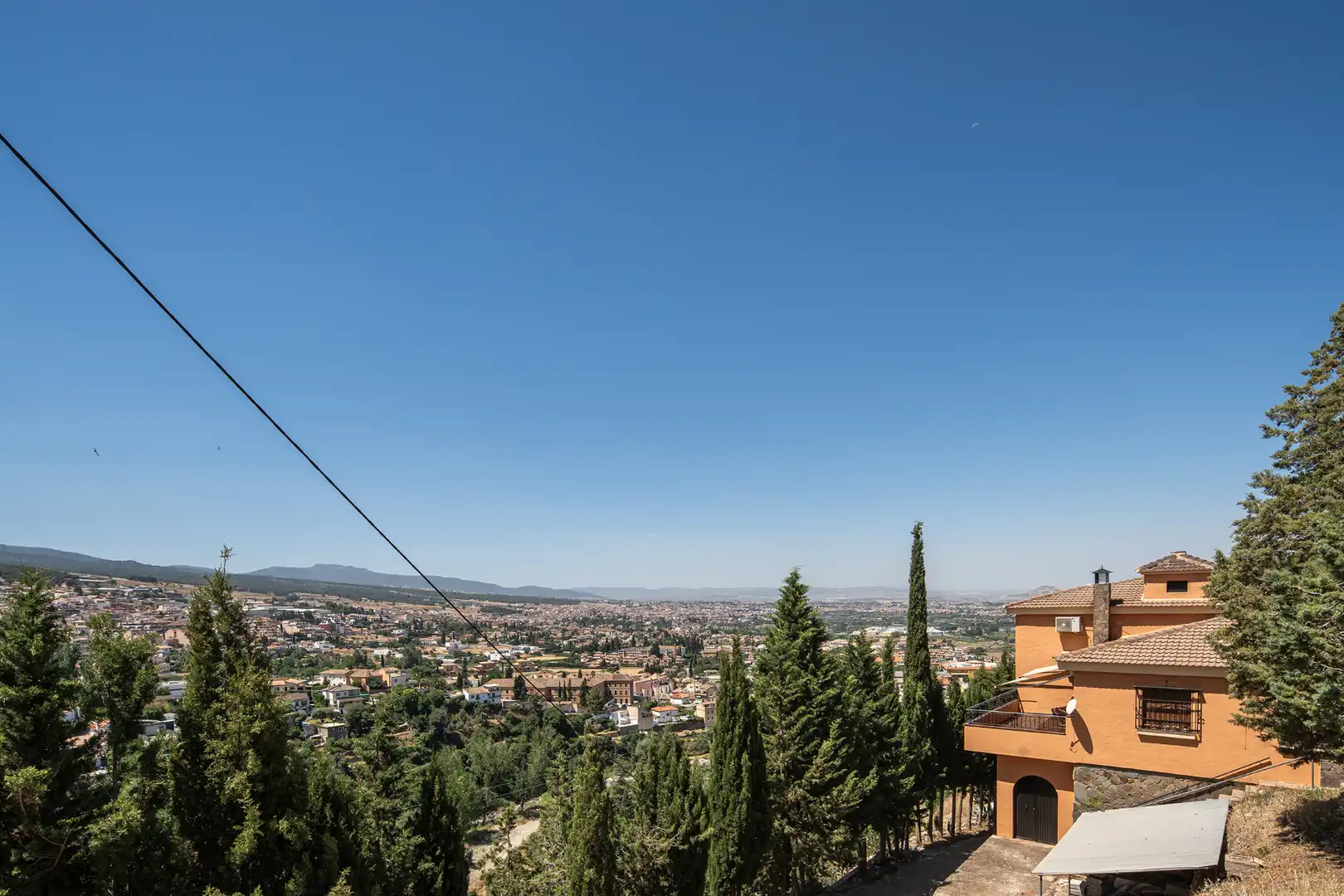 Vista exterior de Ático en venta en Huétor Vega con Aire acondicionado y Calefacción