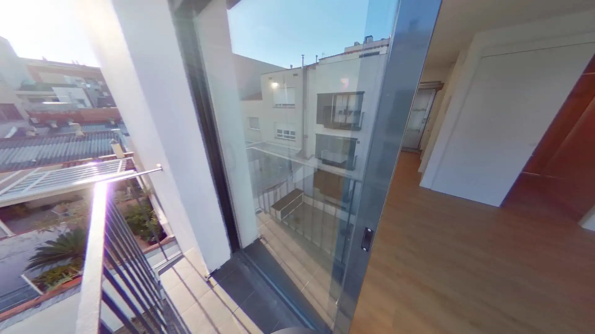 Balcony of Study for sale in Terrassa  with Parquet flooring