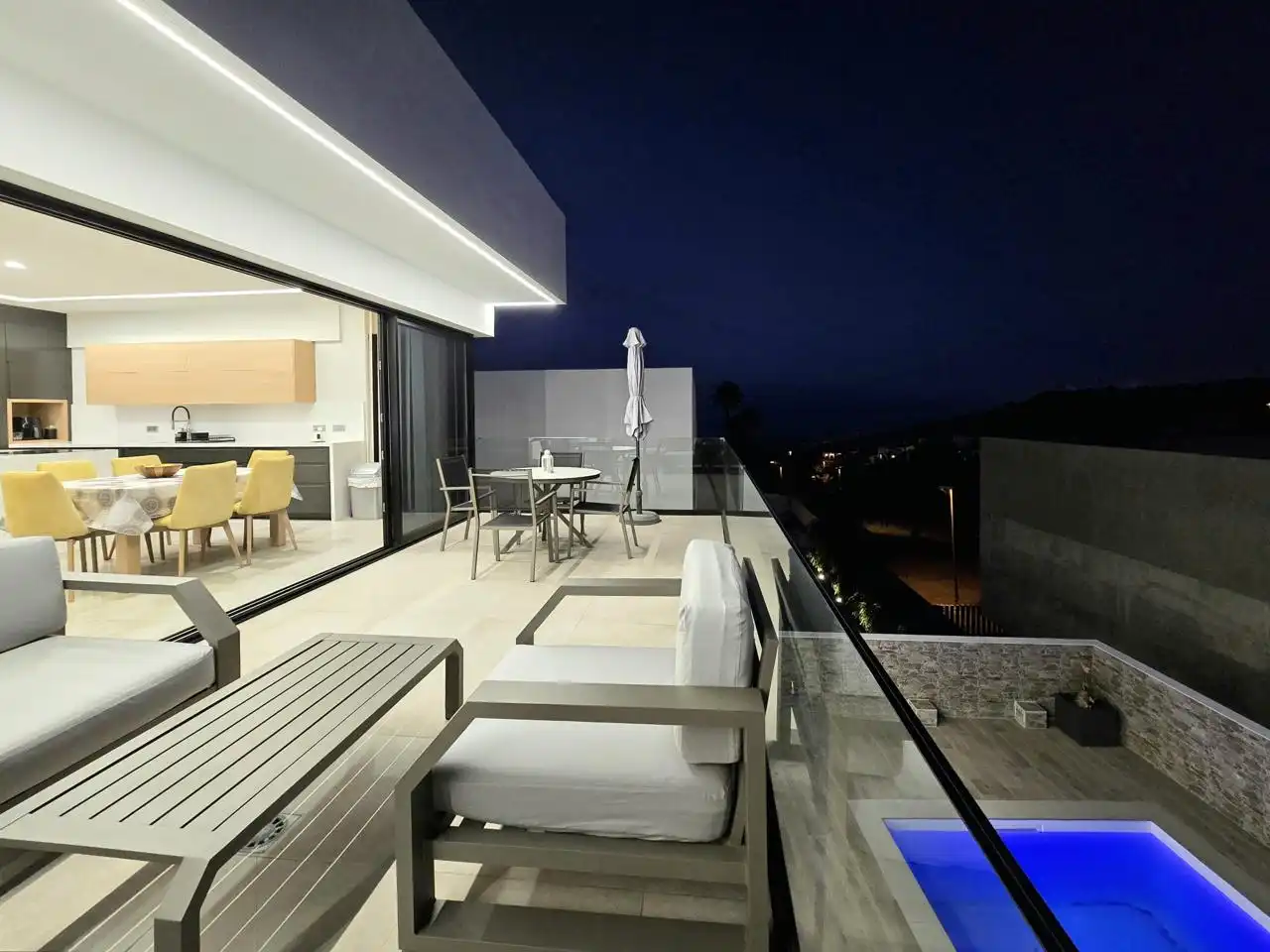 Terraza de Casa o chalet en venta en Las Palmas de Gran Canaria con Jardín privado, Terraza y Piscina