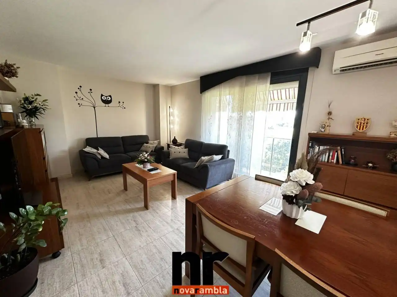 Living room of Flat for sale in Ripollet  with Air Conditioner, Heating and Balcony