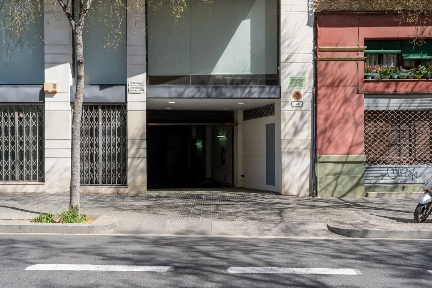 Garage zur Miete in CALLE ARIZALA, 80, La Maternitat i Sant Ramon
