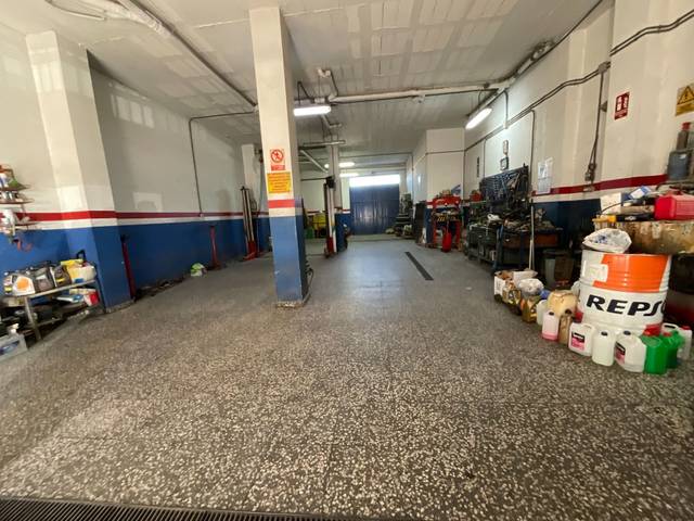 Local comercial en Venta en Fuentemora