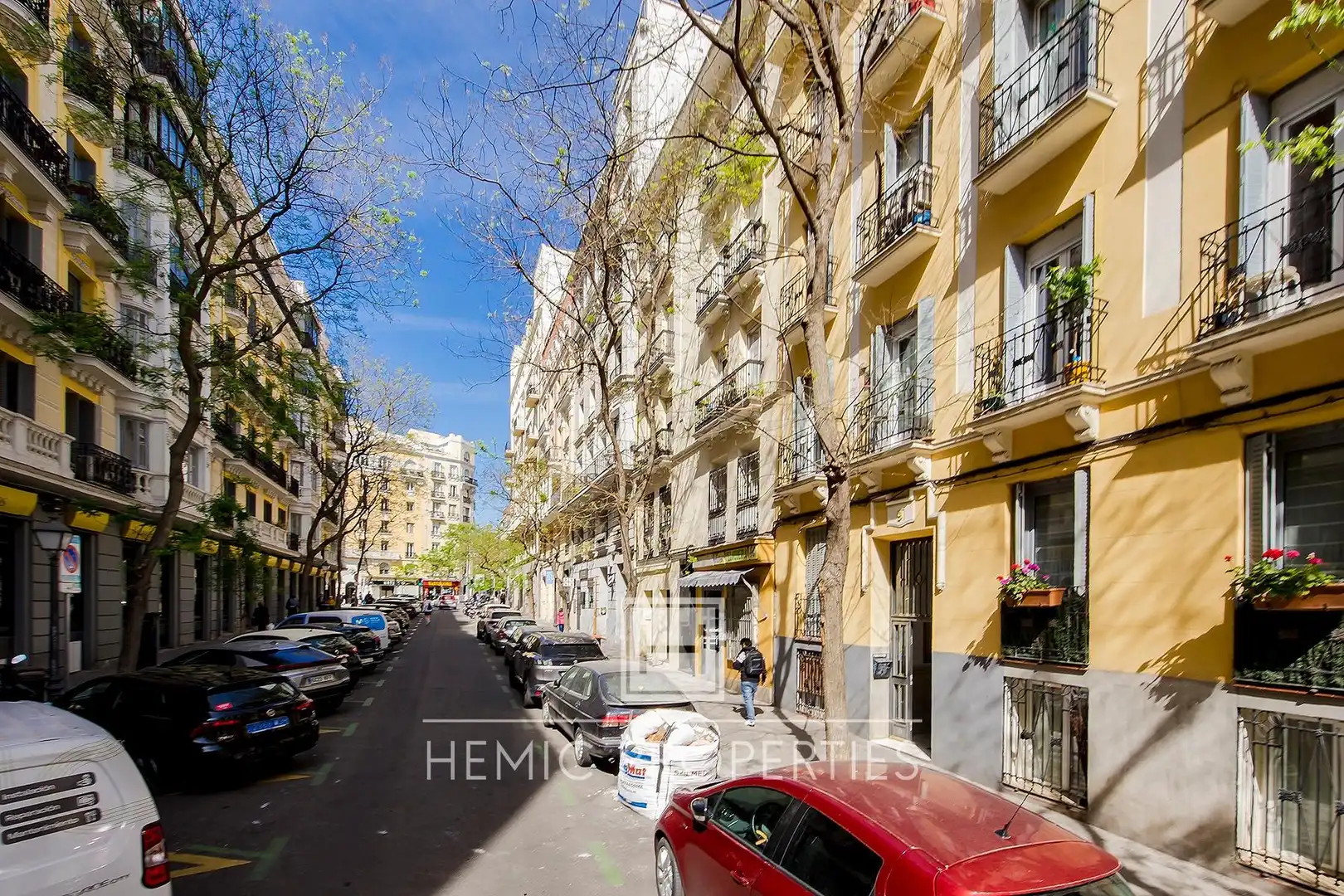 Vista exterior de Apartamento en venta en Madrid con Aire acondicionado, Calefacción y Parquet