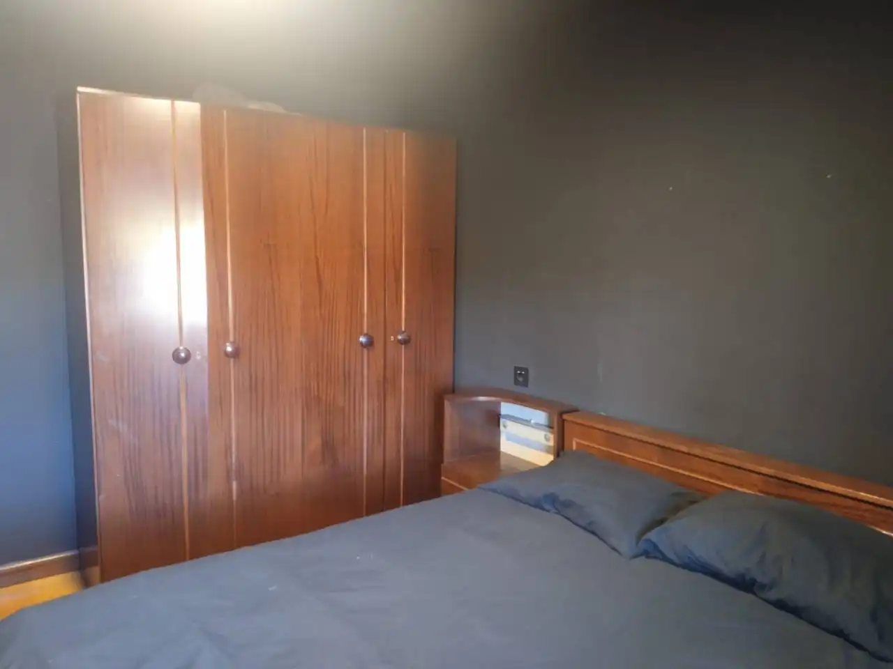 Habitación de Casa adosada en venta en Susinos del Páramo con Calefacción, Terraza y Amueblado