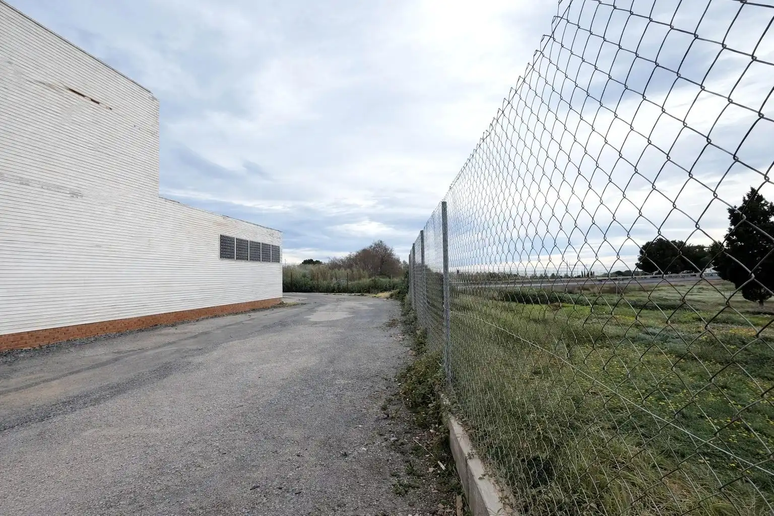 Fabrikhallen zum Verkauf in Sagunto / Sagunt