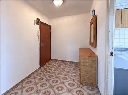 Flat with terrace for sale in Calle Calle Peris Celda