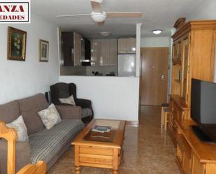 Living room of Flat to rent in Benalmádena  with Air Conditioner, Terrace and Furnished