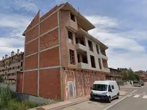 Vista exterior de Edificio en venta en Navarrete