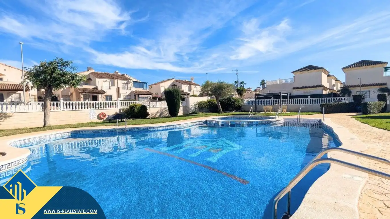 Detached house with pool for sale in Algorfa, imagen 2