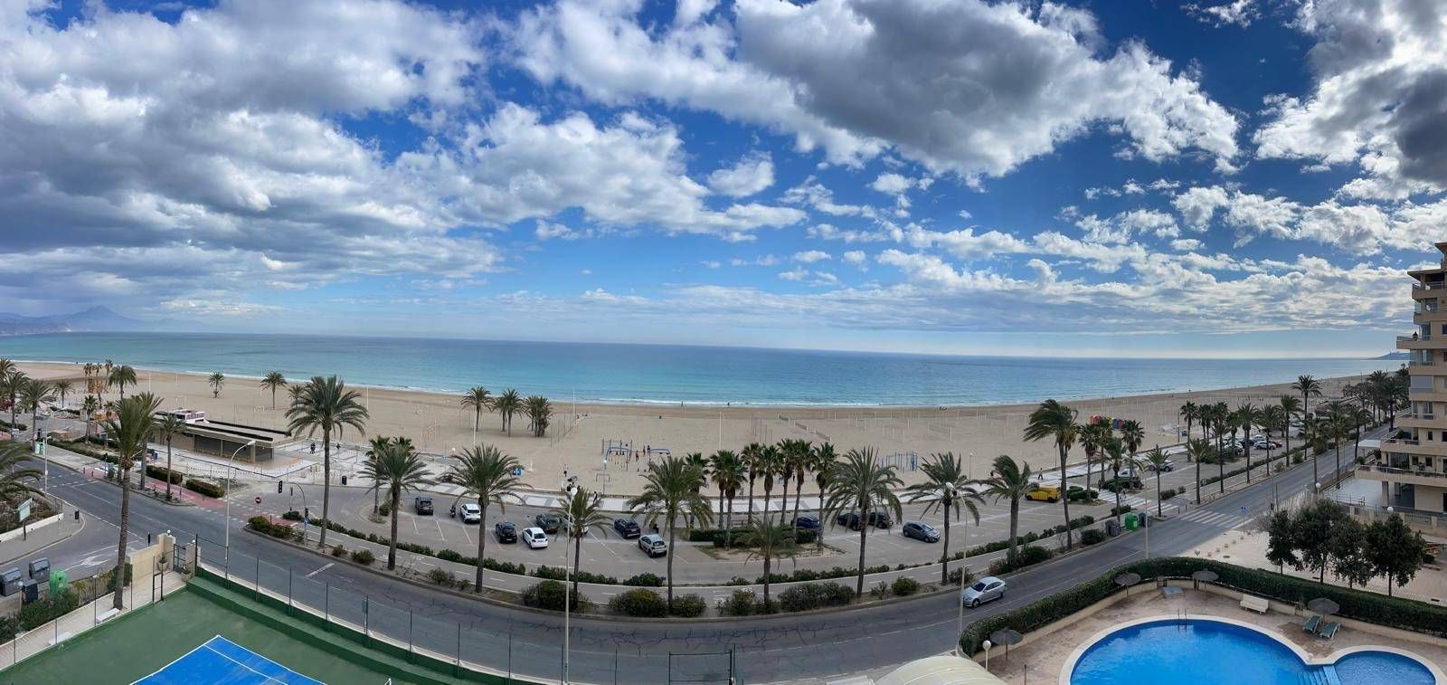Pis en venda a  Avenida Niza, Playa de San Juan, Playa de San Juan - El Cabo de las Huertas, Alicante / Alacant
