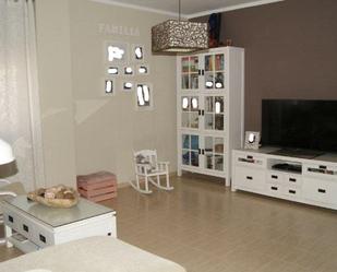 Living room of Flat for sale in  Sevilla Capital  with Air Conditioner