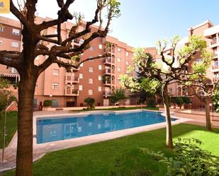 Swimming pool of Flat to rent in  Granada Capital  with Heating, Parquet flooring and Balcony