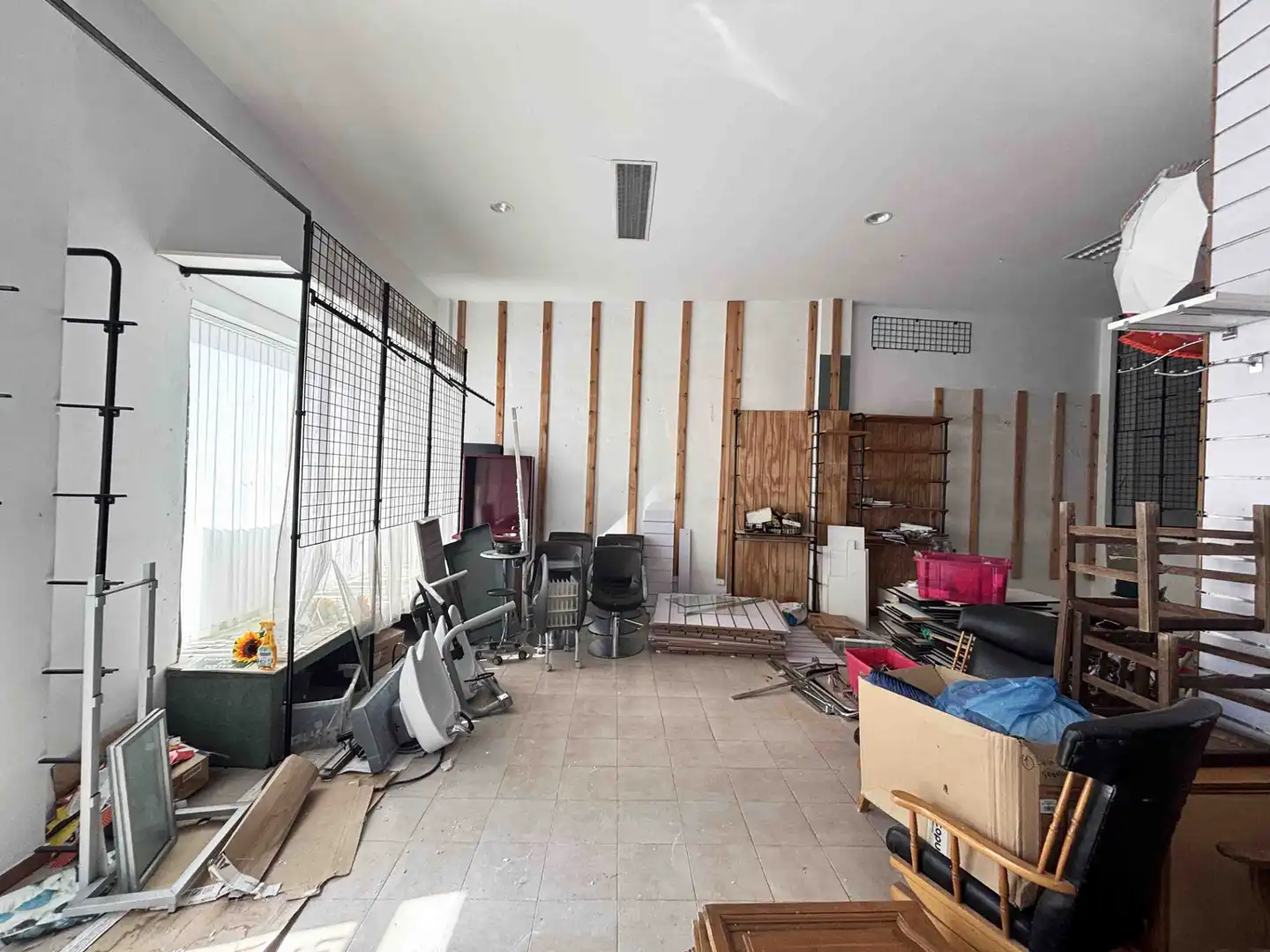 Local en venta en Benalup-Casas Viejas con Aire acondicionado