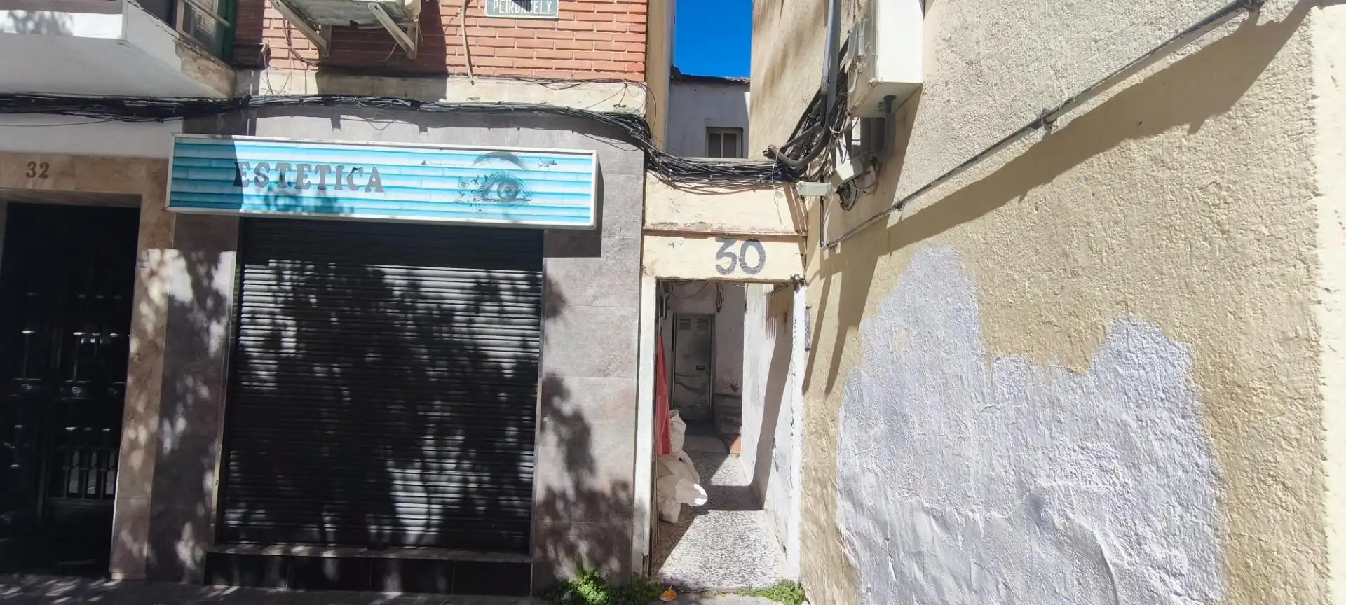 Vista exterior de Apartament en venda en  Madrid Capital