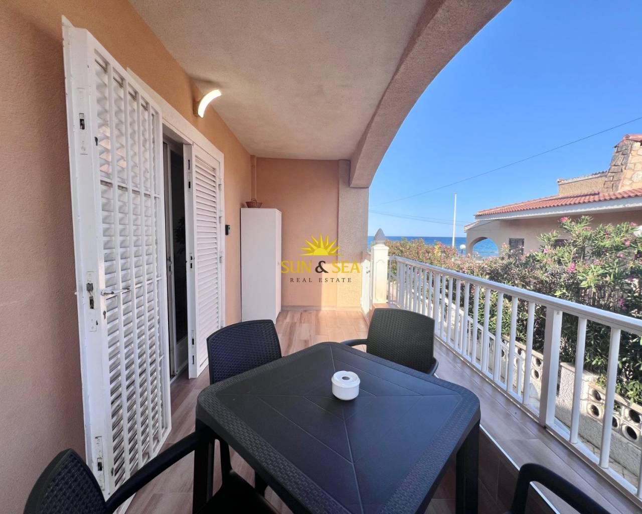 Terrassa de Apartament de lloguer en Torrevieja amb Aire condicionat, Calefacció i Terrassa