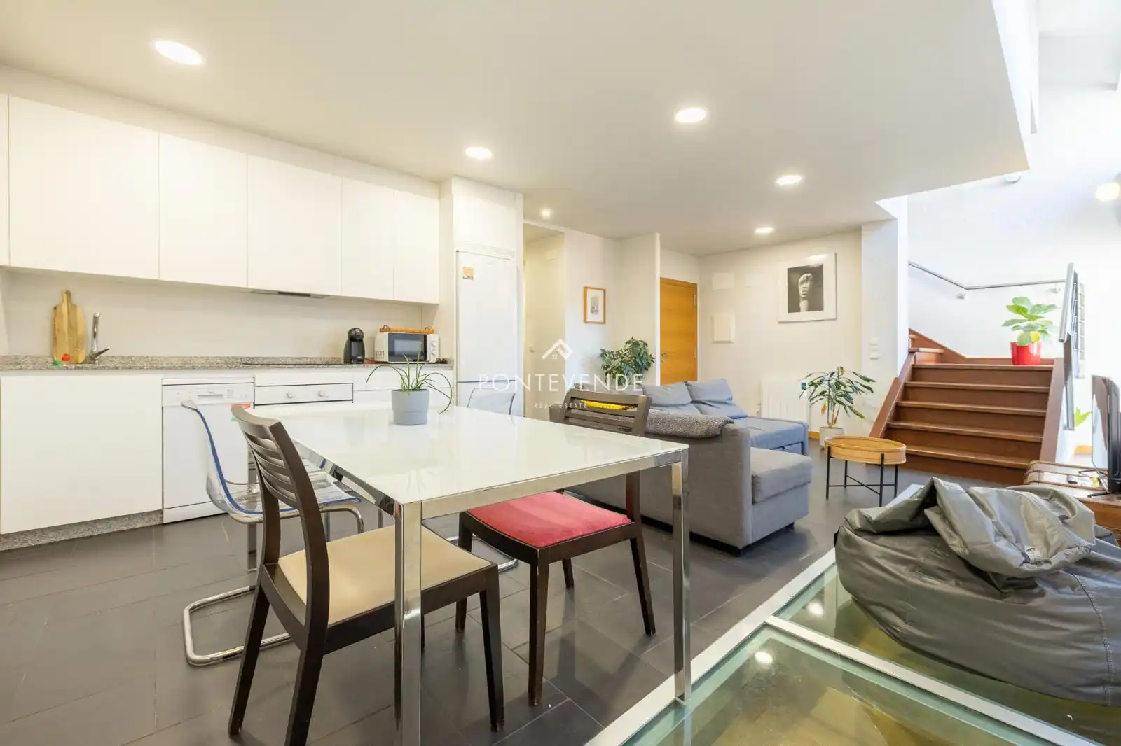 Casa adosada en venta en Cangas pueblo