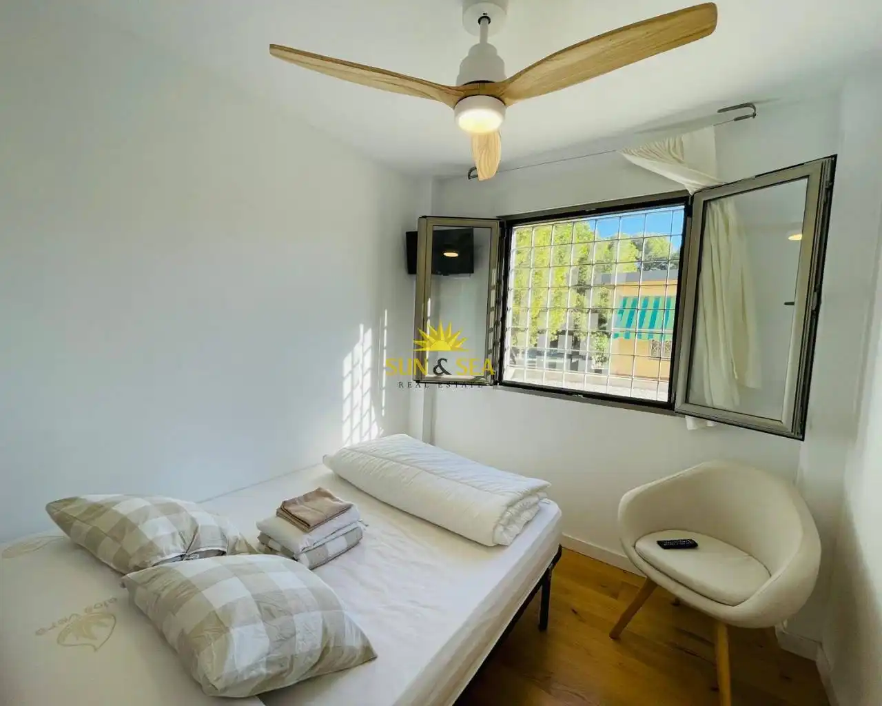 Bedroom of Houses for rent in Alicante / Alacant  with Air Conditioner, Heating and Terrace