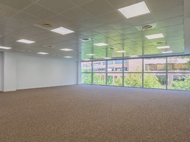 Büro mit Aufzug zur Miete in Avinguda Corts Catalanes 8